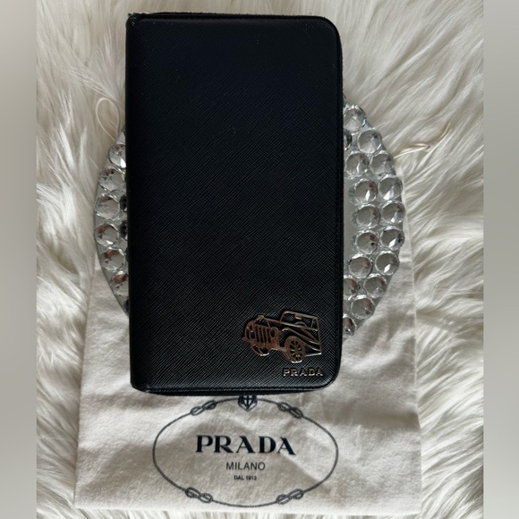 Authentic Prada Saffiano Leather Navy Blue Organizer Wallet - Picture 2 of 13